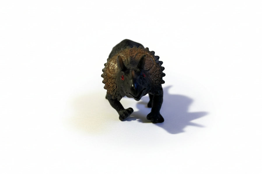 Dinozaver Triceratops (136)