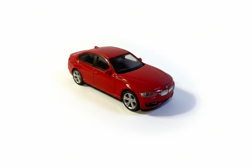 BMW serija 3 (rdeča limuzina – mini model) (156)