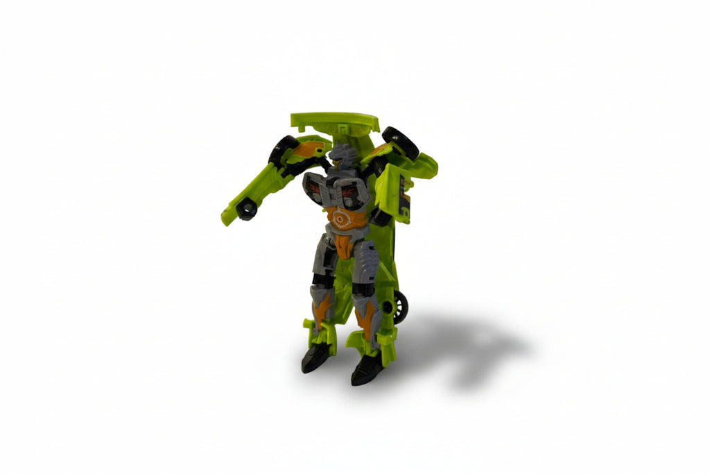Transformers robot – preoblikovalni športni avtomobil (195)