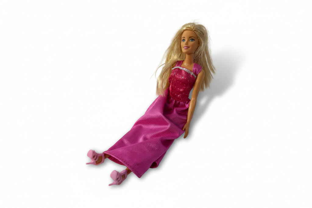 Barbie lutka v elegantni rožnati večerni obleki (247)