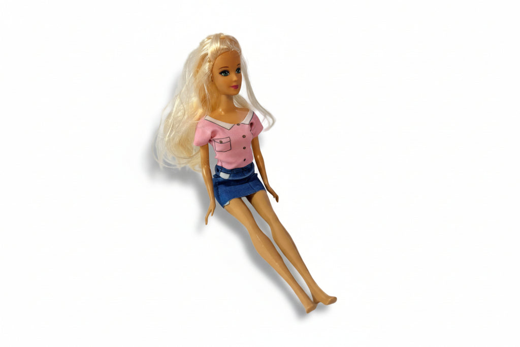 Barbie lutka v sproščeni vsakodnevni opravi (249)